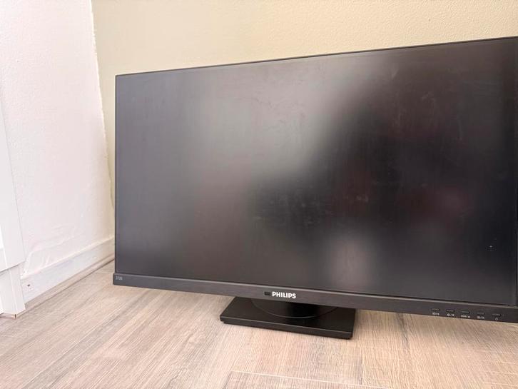 Philips 272B Monitor - Full HD, HDMI, USB-C, Computers en Software, Monitoren, Zo goed als nieuw, 60 Hz of minder, HDMI, In hoogte verstelbaar