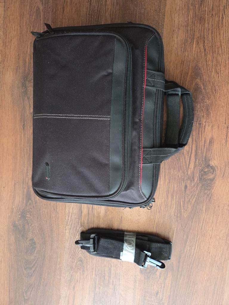 Laptoptas te koop!, Computers en Software, Laptoptassen, Ophalen, 14 inch, Gebruikt