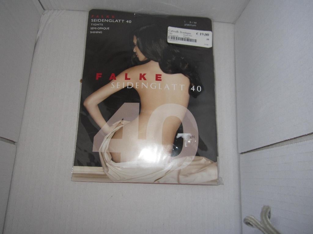 panty maat 1 (small / medium ) merk : Falke, Maat 36/38 (S), Verzenden, Nieuw, Grijs