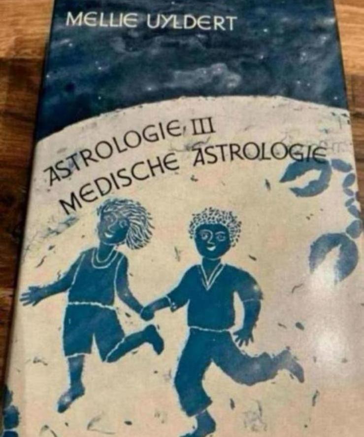 Astrologie 3: Medische Astrologie, Ophalen of Verzenden, Zo goed als nieuw, Astrologie, Achtergrond en Informatie