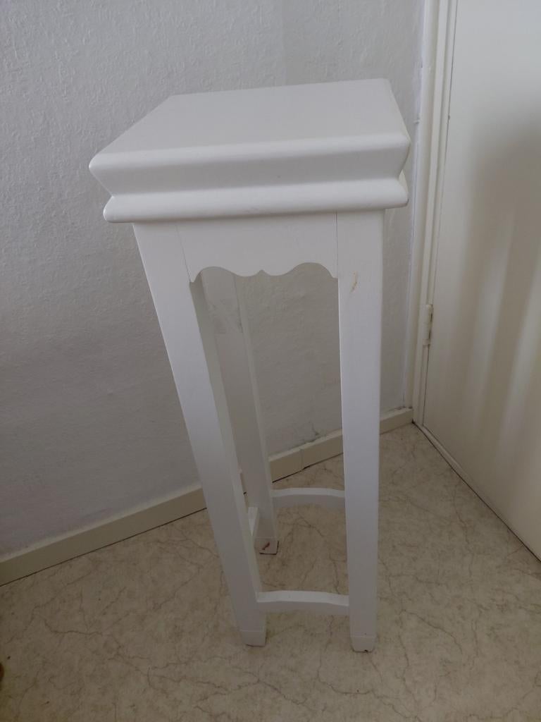 Witte houten plantentafel / bijzettafel, Minder dan 55 cm, Gebruikt, Klassiek, Vierkant