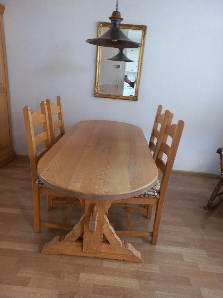Eettafel met stoelen en lamp, Huis en Inrichting, Tafels | Eettafels, Ophalen, Gebruikt, Eikenhout, 50 tot 100 cm