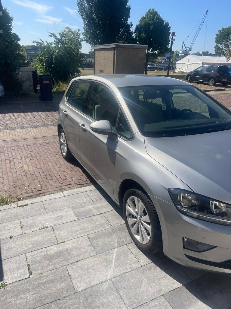 Volkswagen Golf Sportsvan 1.4 TSI 92KW DSG 2015 Grijs, Auto's, Volkswagen, 125 pk, 4 cilinders, 1283 kg, Golf Sportsvan