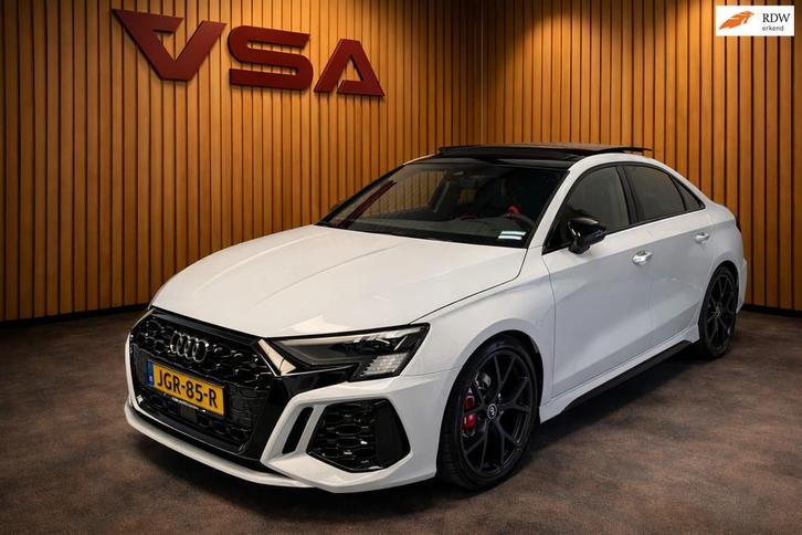 Audi A3 Limousine 2.5 TFSI RS 3 quattro,AlarmDealer onderhou, Auto's, Audi, Bedrijf, Te koop, RS3, 360° camera, 4x4, ABS, Achteruitrijcamera