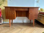 Vintage jaren 60 bureau, Huis en Inrichting, Bureaus, Ophalen, Gebruikt, Bureau
