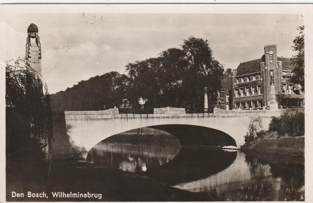 Den Bosch - Wilhelminabrug, ca. 1943., Ophalen of Verzenden, 1940 tot 1960, Gelopen, Noord-Brabant