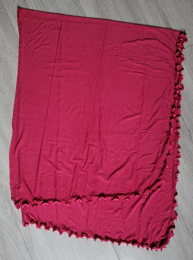 Opruiming: Roze sjaal met ruches, Ophalen of Verzenden, Zo goed als nieuw, Sjaal