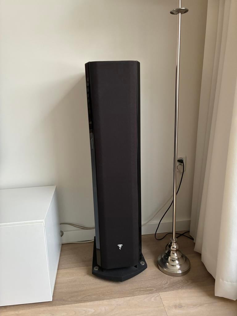 Focal 816v staande speakers 2 stuks, Gebruikt, 120 watt of meer, Front, Rear of Stereo speakers, Ophalen