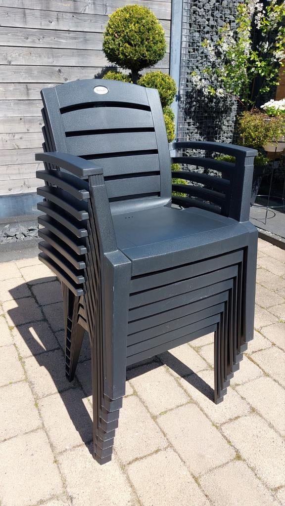 Hartman stapelstoelen 8 stuks, Ophalen, Gebruikt, Kunststof, Stapelbaar