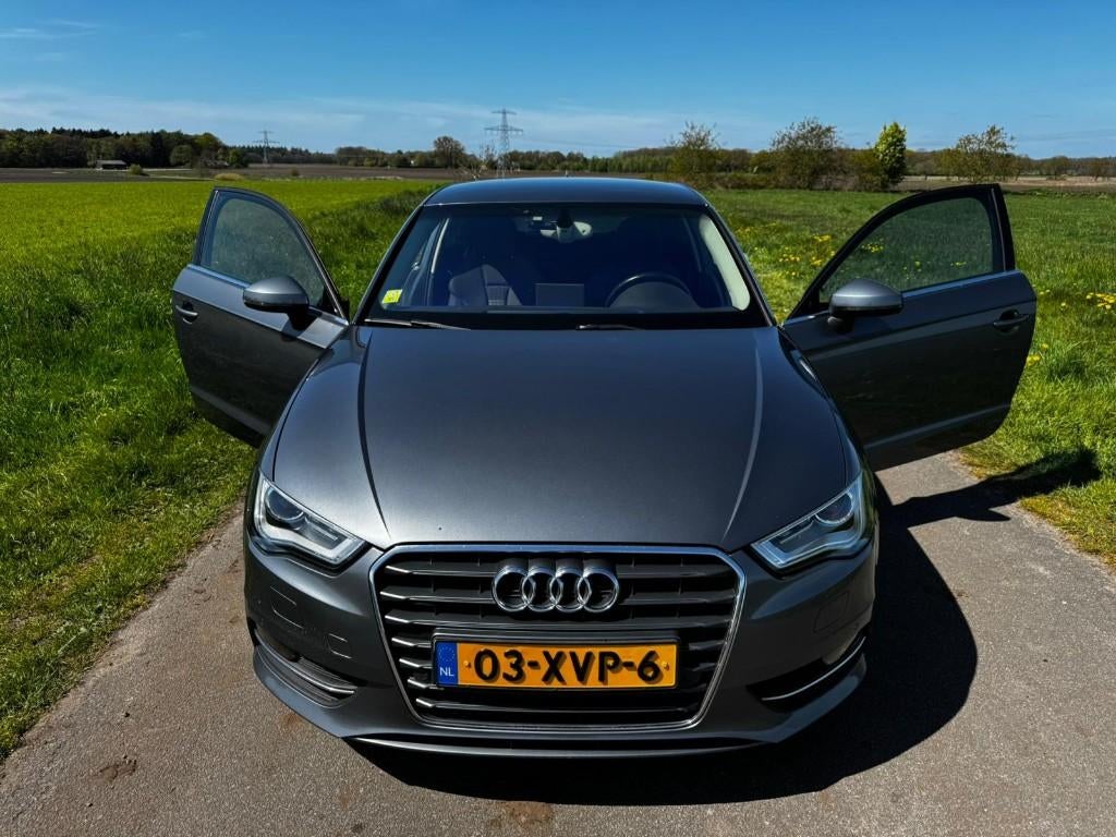 AUDI A3 1.4 TFSI AMBITION PRO LINE PLUS, Voorwielaandrijving, Euro 5, Stof, 4 cilinders