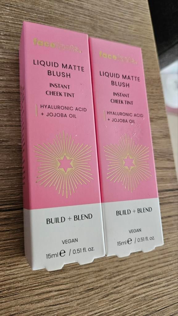 Facefacts Liquid Matte Blush - Hyaluronzuur & Jojoba Olie, Wangen, Nieuw, Ophalen of Verzenden, Make-up