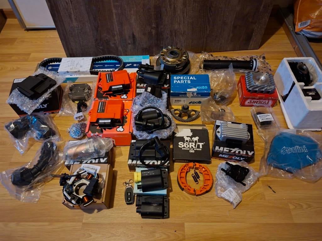 Piaggio Zip Vespa Sprint onderdelen Malossi Polini Gilera, Ophalen, Zo goed als nieuw, Overige typen, Piaggio