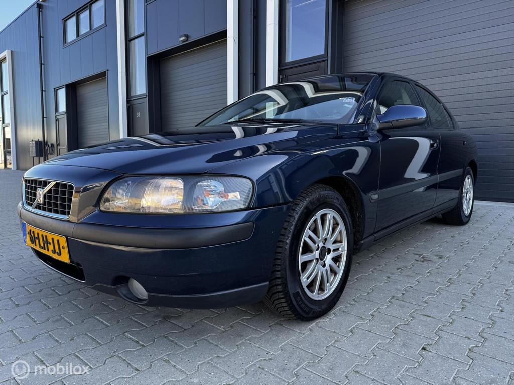 Volvo S60 2.4, Auto's, Volvo, Voorwielaandrijving, Gebruikt, Blauw, S60