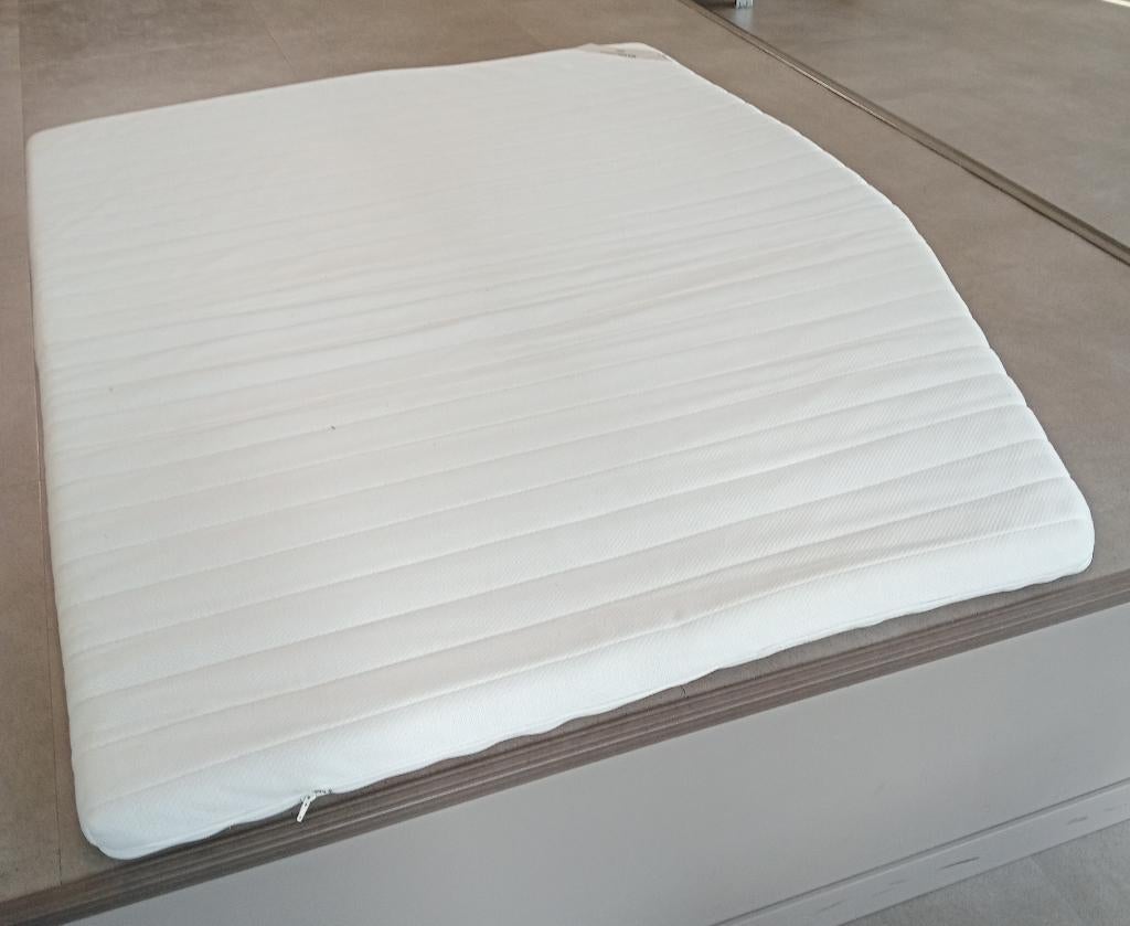 topper frans bed caravan 135 x 190 x 6 cm, Ophalen, Zo goed als nieuw