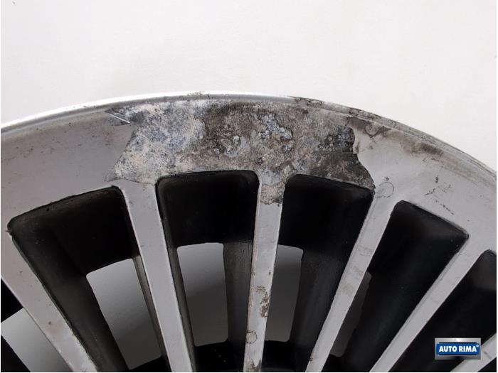 Velg van een Volvo 2-Serie, Auto-onderdelen, Banden en Velgen, Gebruikt, Velg(en), -, -