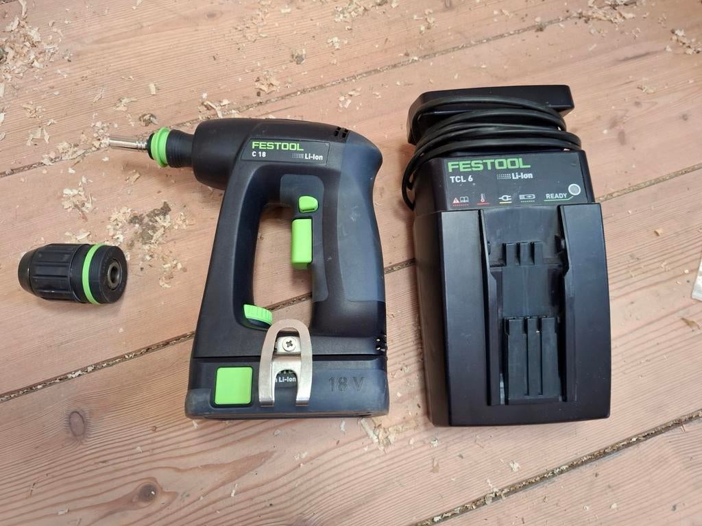 Festool c18 met lader en accu, Ophalen, Zo goed als nieuw, Boor- en Schroefmachine