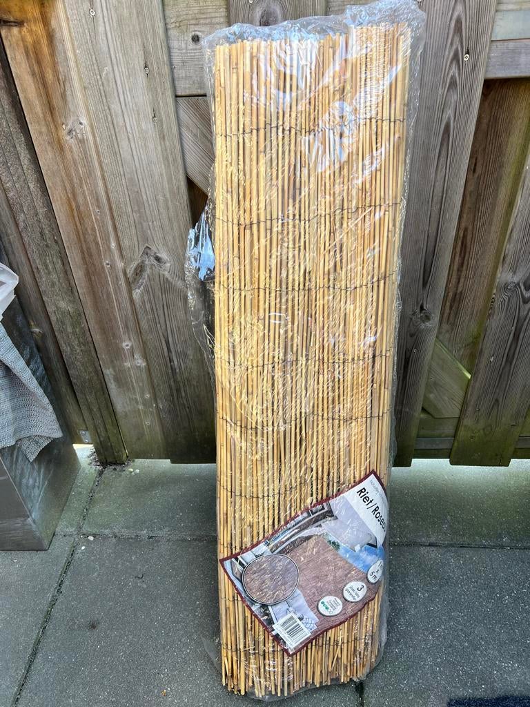 Nieuwe rietmatten voor privacy en decoratie (1m x 5m), Tuin en Terras, Schuttingen, Ophalen, Overige materialen, 1 tot 2 meter