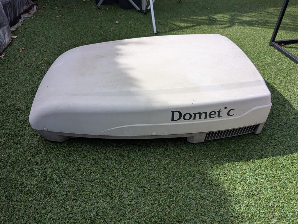 Dometic B2200 dakairco camper/caravan, Caravans en Kamperen, Camper-accessoires, Ophalen, Gebruikt