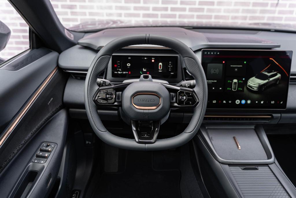 Lynk & Co 08 1.5 More | 22" Wielen | Actieradius gecombineer, Auto's, Lynk & Co, 4 cilinders, 2087 kg, Bedrijf, SUV of Terreinwagen