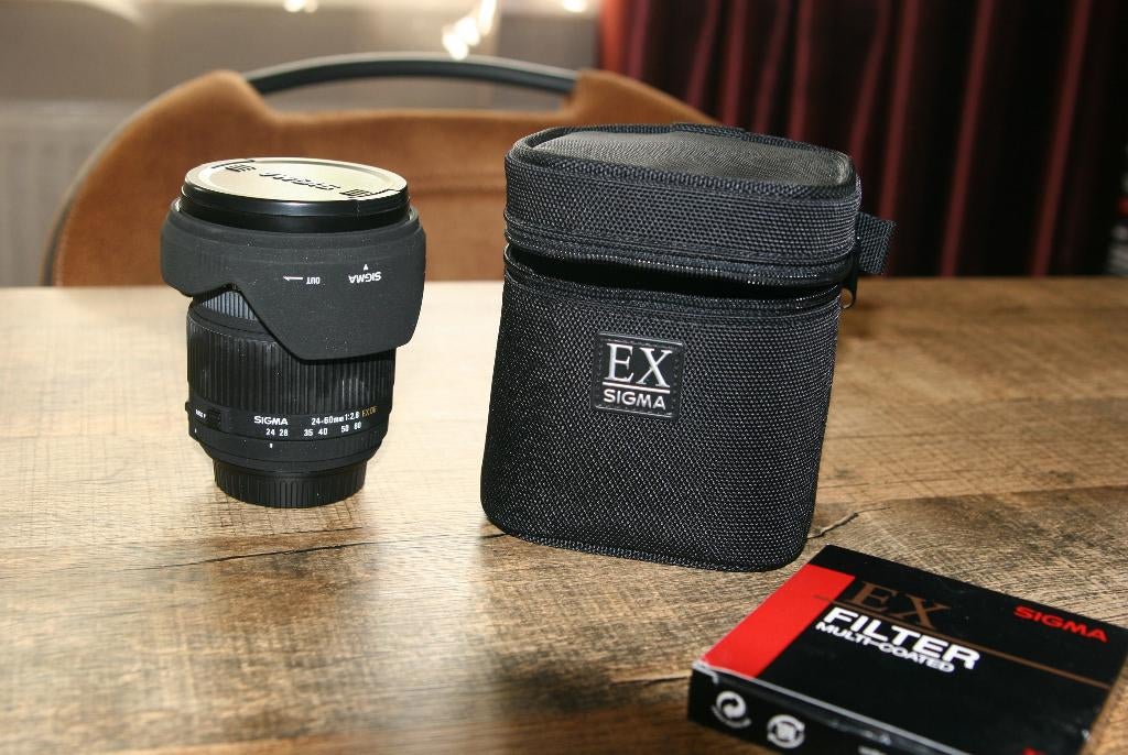 Sigma 24-60mm f/2.8 EX DG lens, Ophalen of Verzenden, Gebruikt, Overige typen