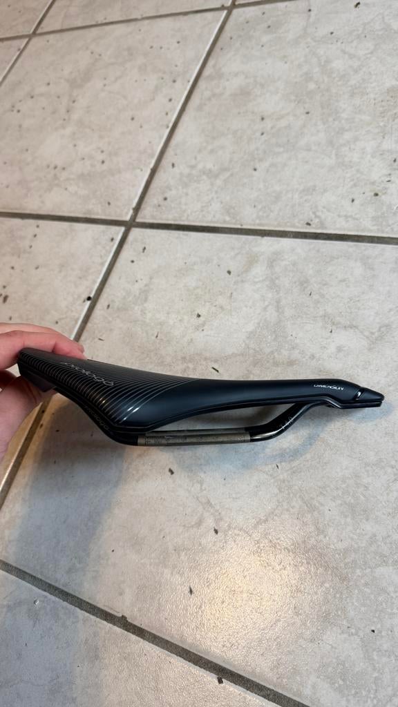 Prologo Dimension T4.0 Zadel 143 | Bakker Racing Products | Bakker