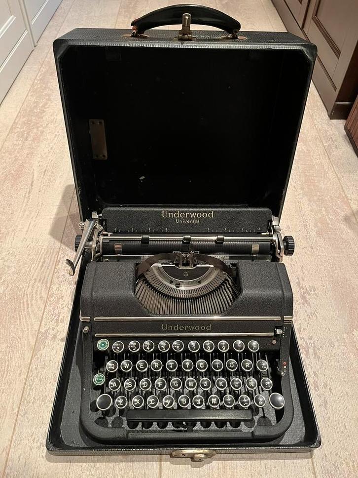 Werkende Underwood Typemachine in Koffer, Diversen, Typemachines, Gebruikt, Ophalen