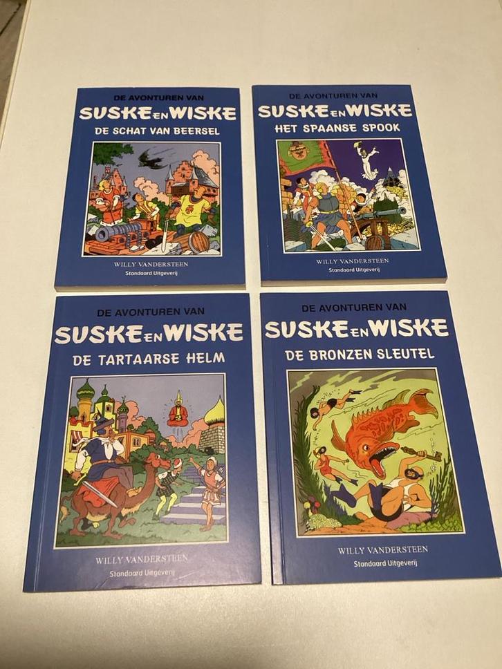 Suske en Wiske mini boekjes - 4 stuks - Nieuwstaat, Boeken, Stripboeken, Zo goed als nieuw, Meerdere stripboeken, Ophalen of Verzenden