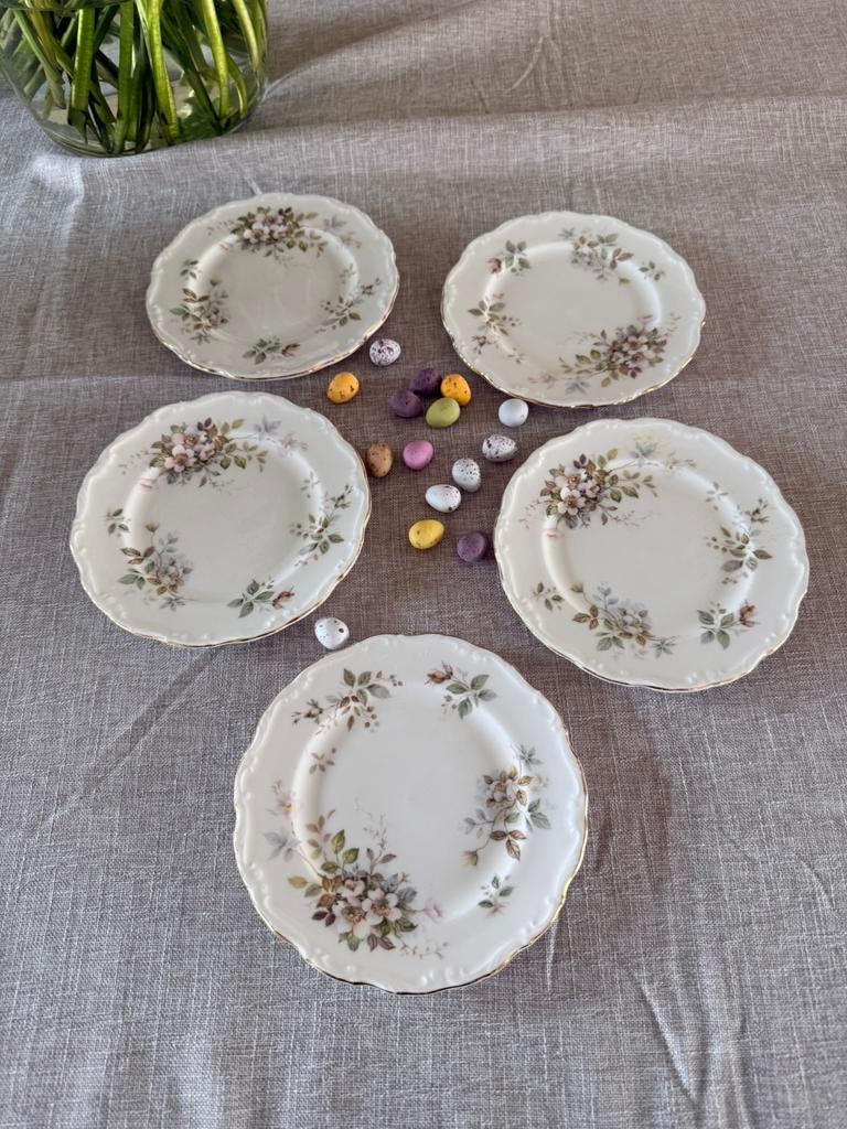 Royal Albert Haworth 5x taart bordjes 1982 izgst, Ophalen, Gebruikt, Verzilverd, Bord of Schaal