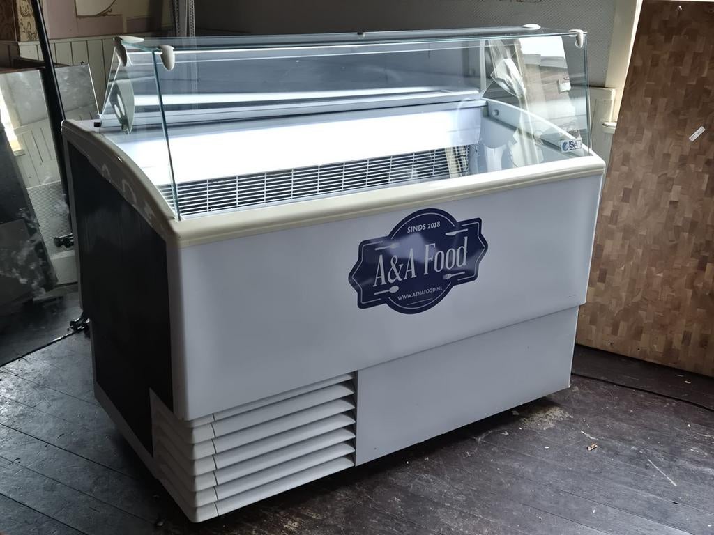 Professionele IJs Vitrine verkoop, Zakelijke goederen, Ophalen, Gebruikt, Koelen en Vriezen