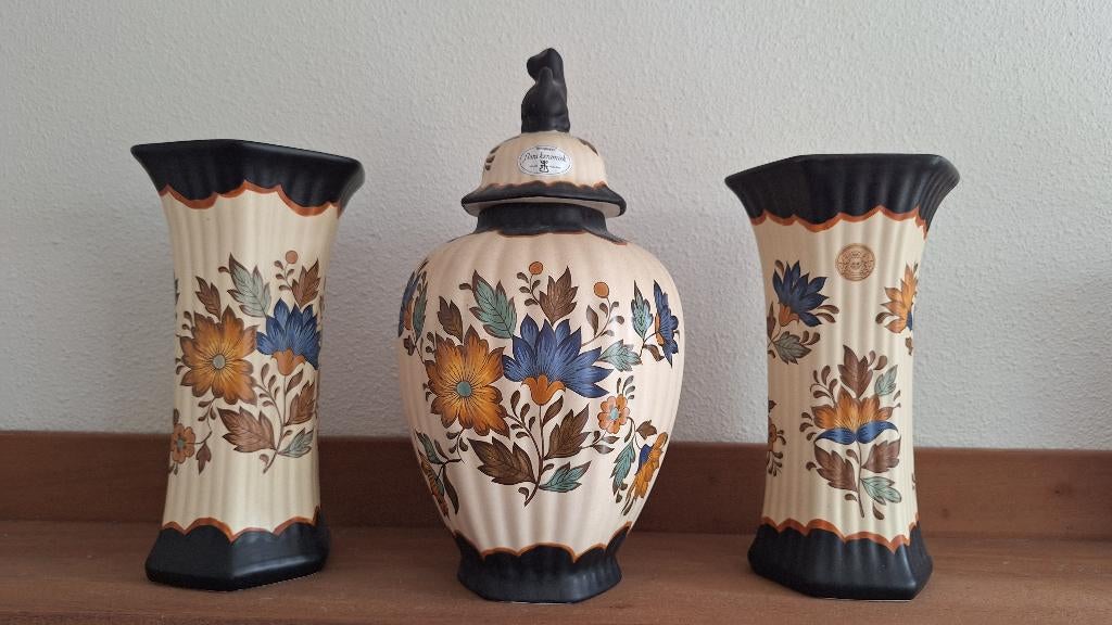 Kaststel Gouda plateel, Ophalen
