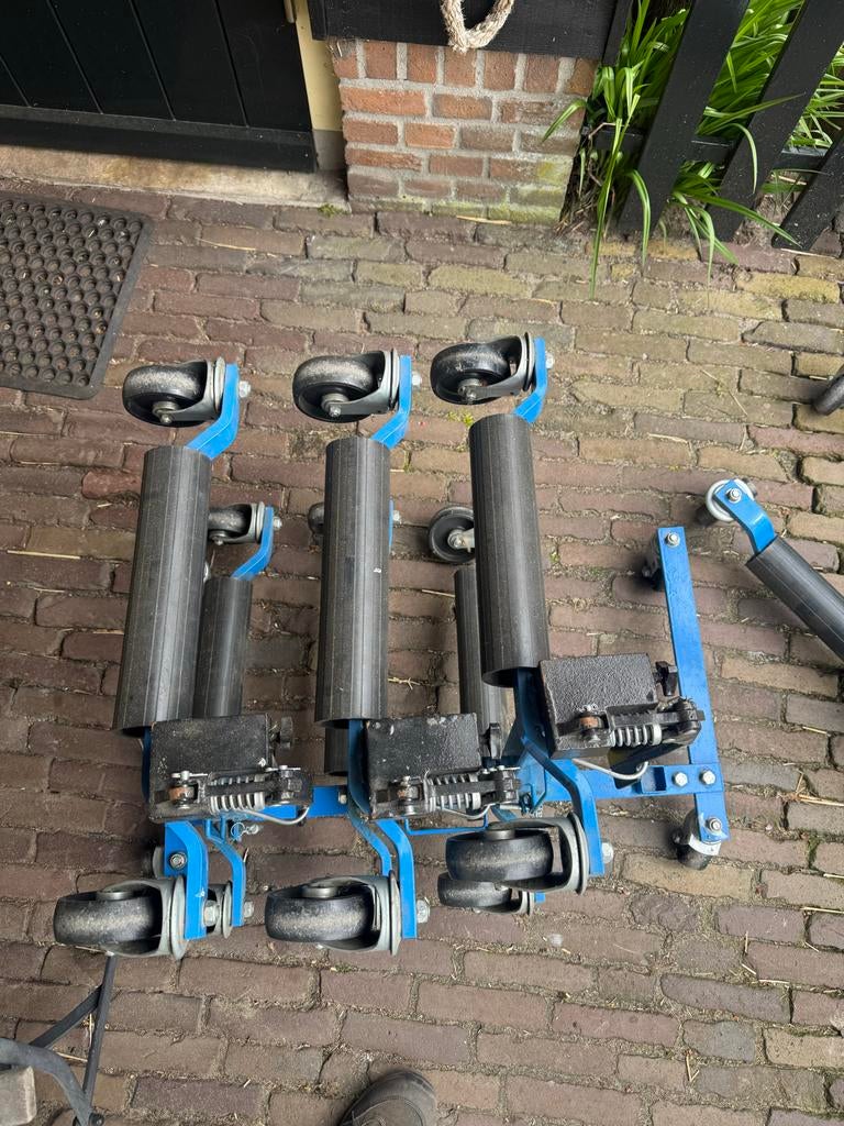 Set automovers 4x met standaard, Auto diversen, Ophalen, Gebruikt