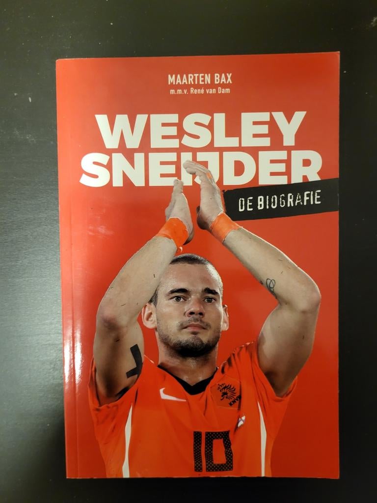 Wesley Sneijder: De Biografie - Een Leven Vol Voetbal, Ophalen of Verzenden, Gelezen, Maarten Bax, Sport