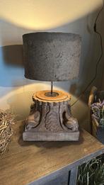 Unieke tafellamp voet oude poer uit india, Ophalen