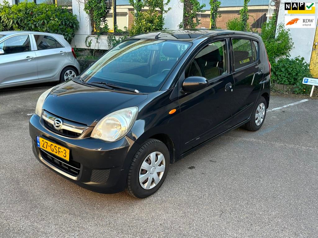 Daihatsu Cuore 1.0 Premium / 5 Deurs/ Airco/ Elek. Ramen, Voorwielaandrijving, 18 €/maand, 4 stoelen, Cuore