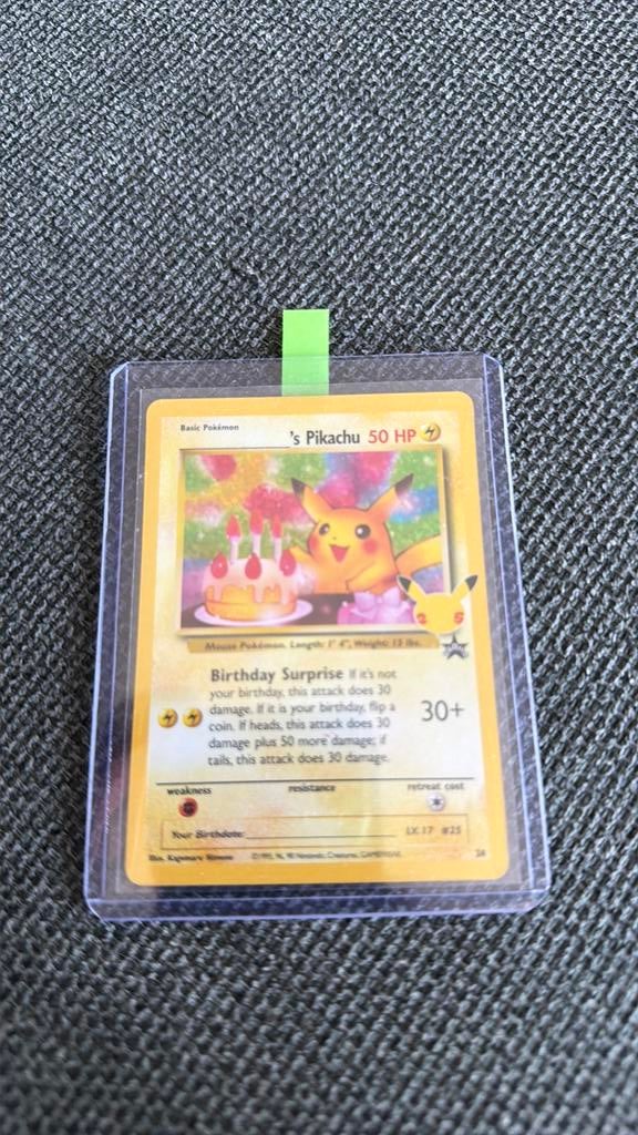 Pikachu birthday celebrations, Ophalen of Verzenden, Zo goed als nieuw