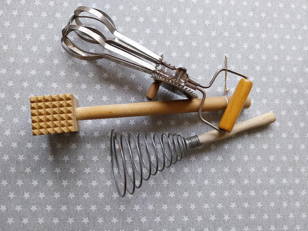 Brocante keukenhulpjes, Antiek en Kunst, Verzenden