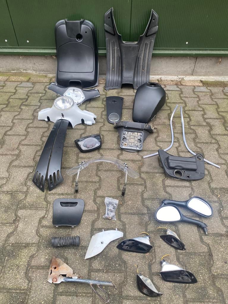 Vespa lx binnen kappen set, Ophalen of Verzenden