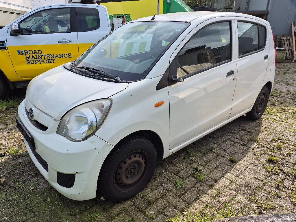 Onderdelen Daihatsu Cuore 2009 wit model L276, Ophalen, Gebruikt, Daihatsu, Voor