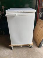 Miele tafelmodel vriezer, werkt prima en is schoon en ruim, Gebruikt, 100 tot 150 liter, 45 tot 60 cm, Met vriesvak
