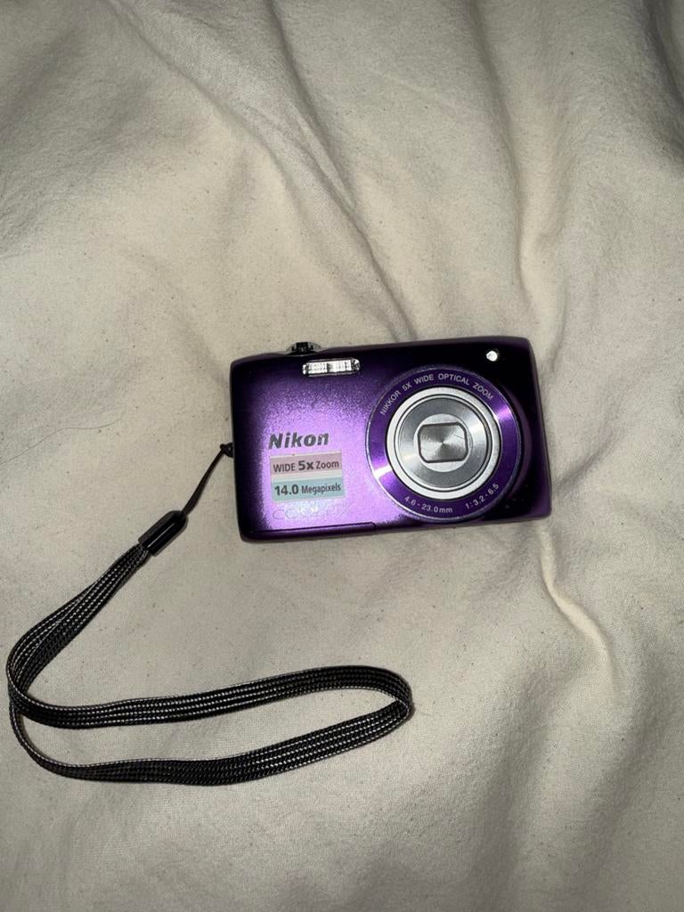 Nikon Coolpix S3100 paars, Audio, Tv en Foto, Fotocamera's Digitaal, Gebruikt, Compact, Ophalen of Verzenden, 4 t/m 7 keer