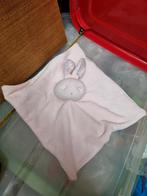 Bambino knuffel konijn doekje licht roze wit nr 23, Ophalen of Verzenden, Nieuw, Konijn