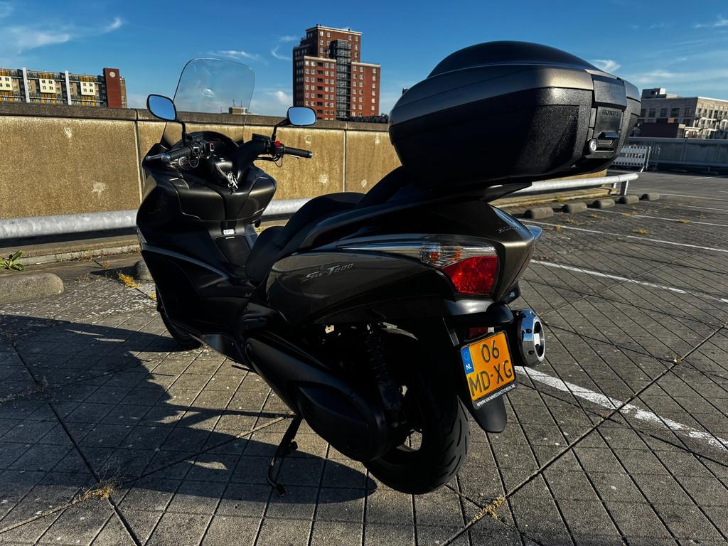Honda Scooter SW-T 600 ABS Handvatverwarming NIEUWSTAAT NAP, Info@neologistics.nl, Scooter, HONDA, Bedrijf