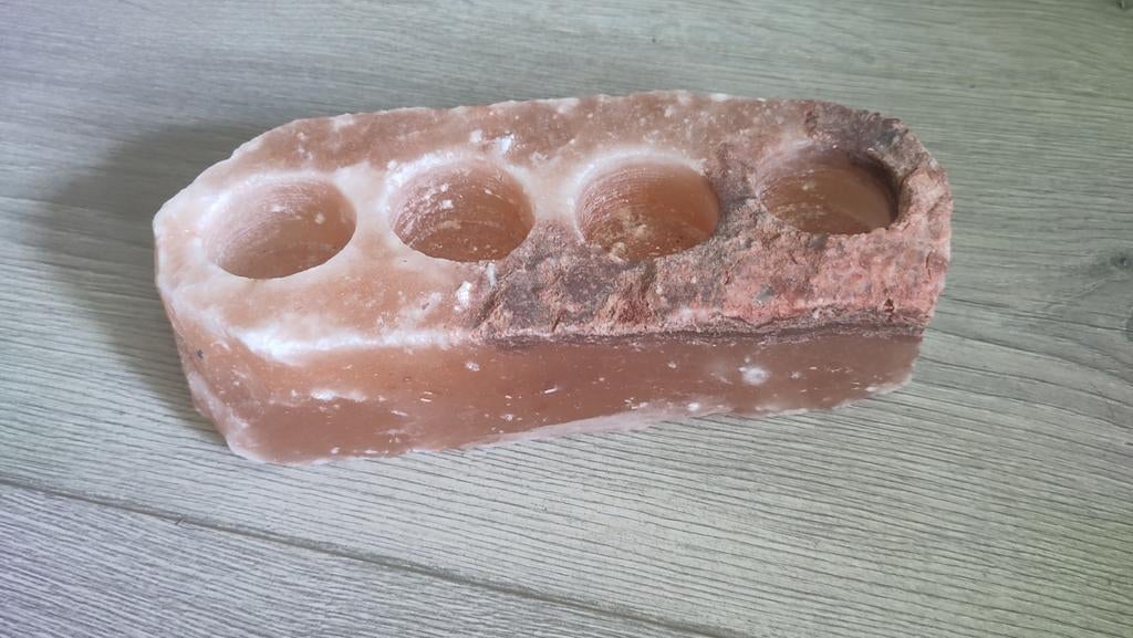 Waxinelichthouder van zoutsteen, Overige materialen, Overige kleuren, Ophalen of Verzenden, Zo goed als nieuw