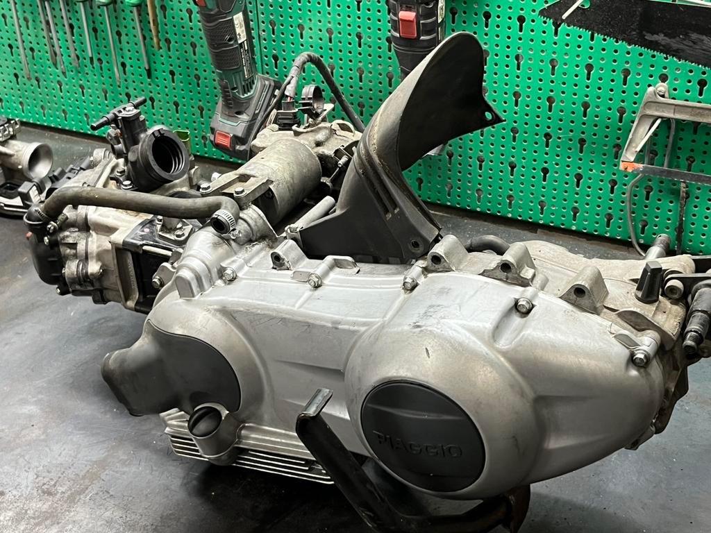 Piaggio mp3 motorblok 250cc, Ophalen
