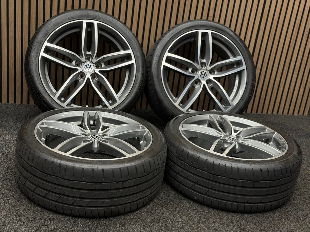 19 inch Brock RC29 - VW Passat 5x112 ET49 235/40/19 Hankook, Auto-onderdelen, Banden en Velgen, ., Banden en Velgen, 235 mm, .