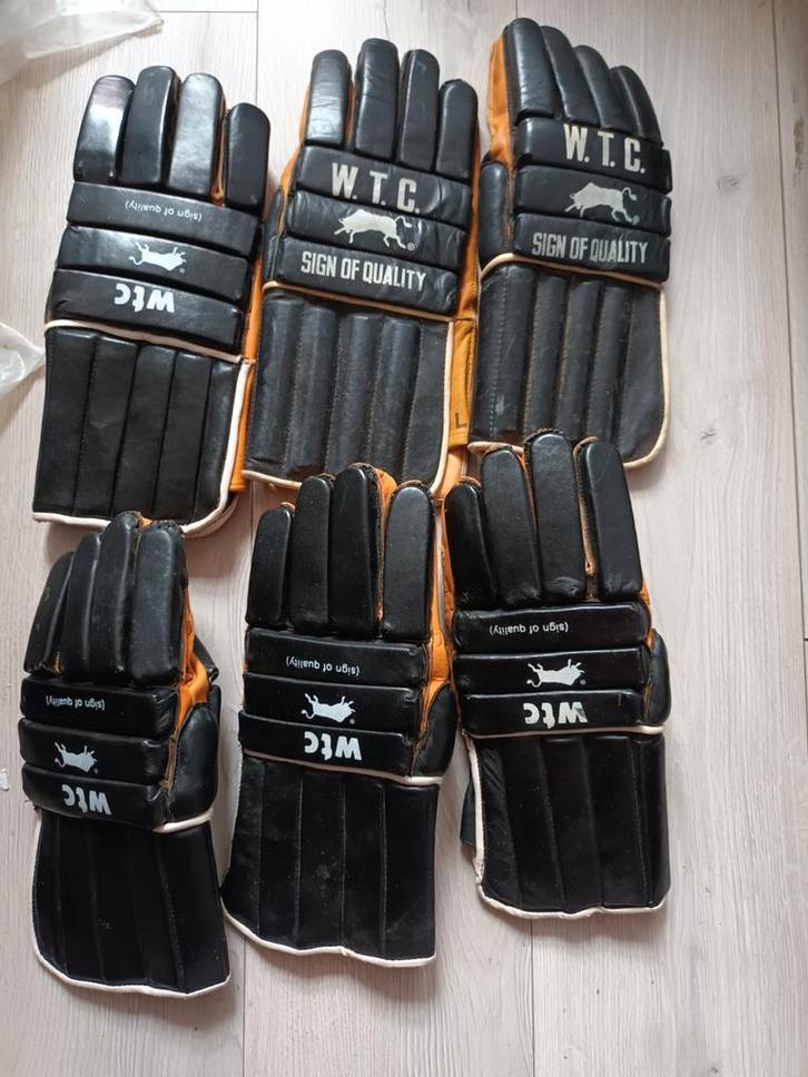 WTC Cricket Wicketkeeper Handschoenen - Set van 3 paar, Sport en Fitness, Overige Sport en Fitness, Gebruikt, Ophalen of Verzenden