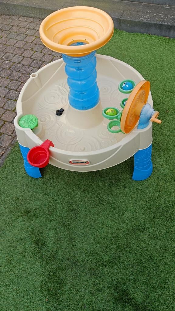 Little Tikes Watertafel - Urenlang speelplezier!, Ophalen, Gebruikt