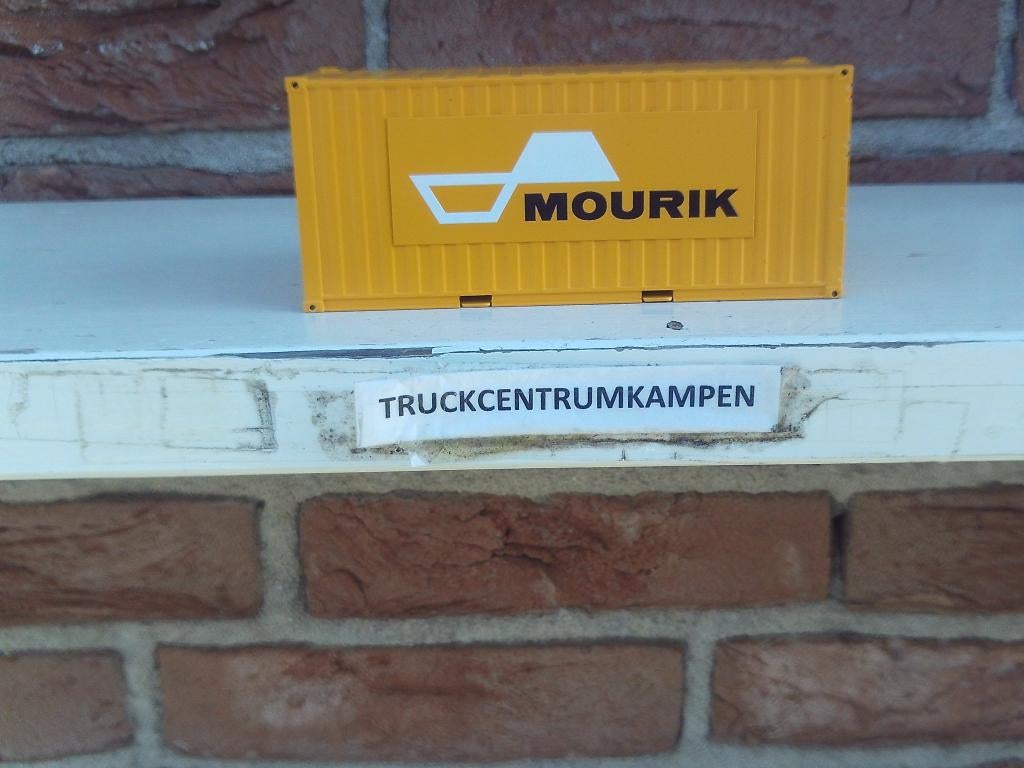 WSI  20  FT  Container  van  Mourik.