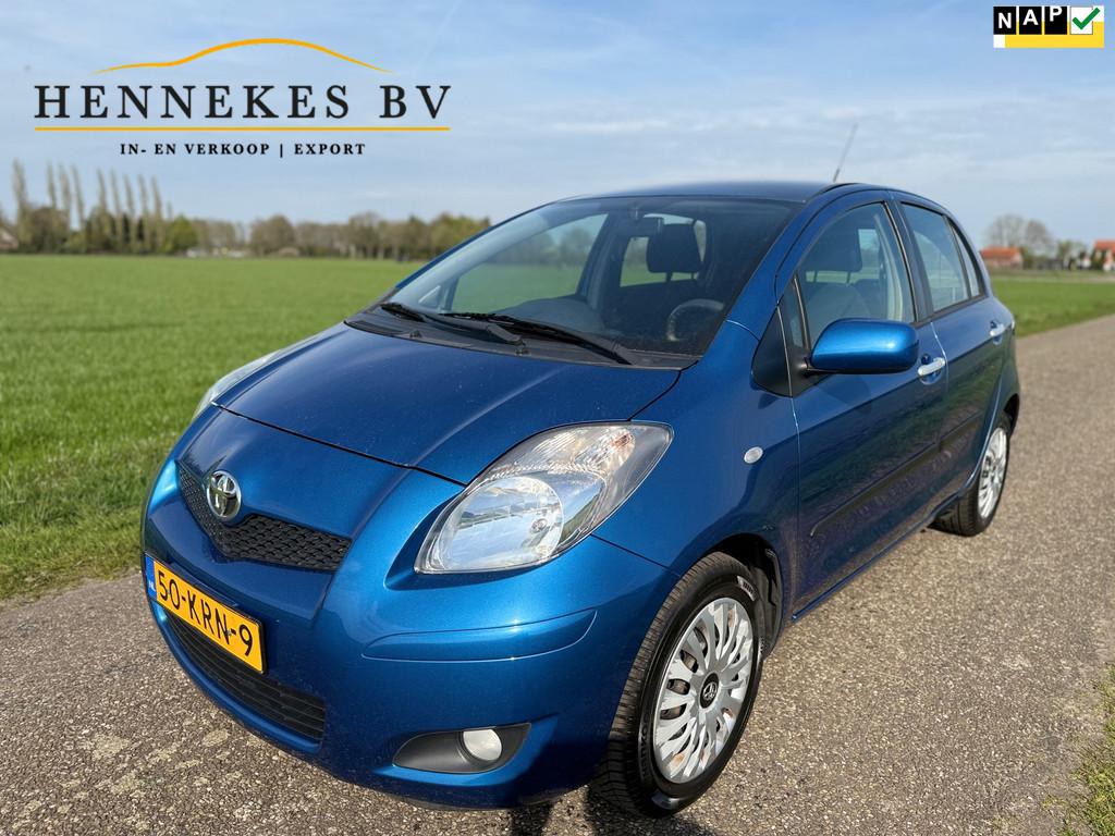 Toyota Yaris 1.3 VVTi Aspiration Clima, Auto's, Toyota, Voorwielaandrijving, Zwart, 4 cilinders, Blauw
