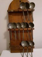 Antiek lepelrek met12 tinnen lepels. Doe een serieus bod., Ophalen